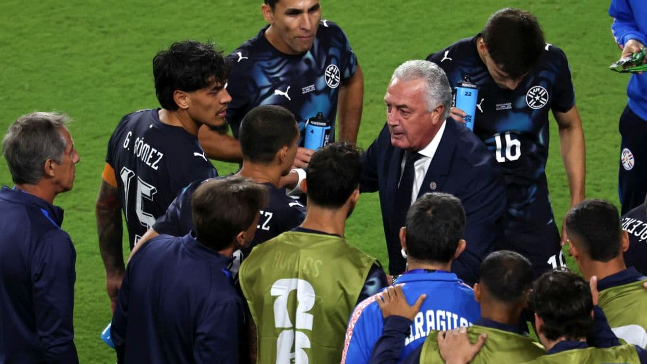 Ten-Man Paraguay Send Turkiye Out After Galarza's 65-Second Strike billede 2