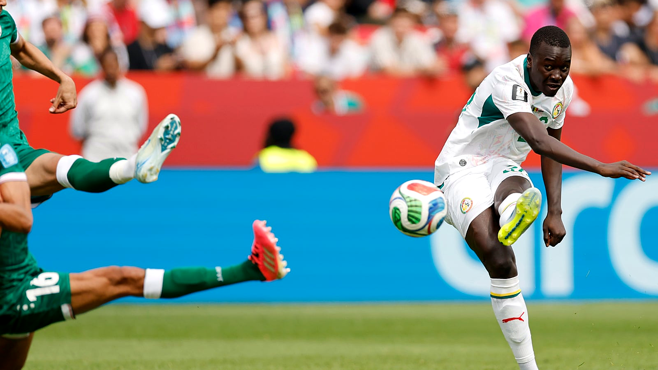 Senegal sätter Irak under omedelbar överlevnadspress i Grupp I