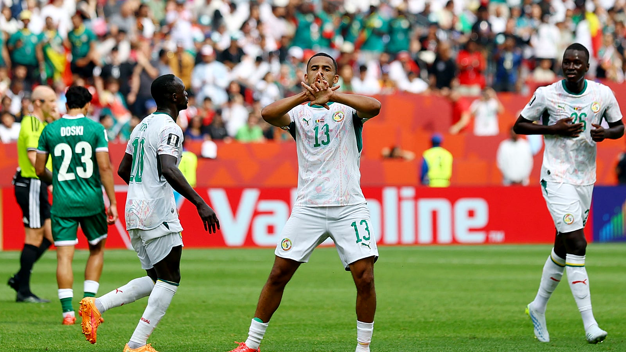 Senegal Put Iraq Under Immediate Survival Pressure in Group I bild 4