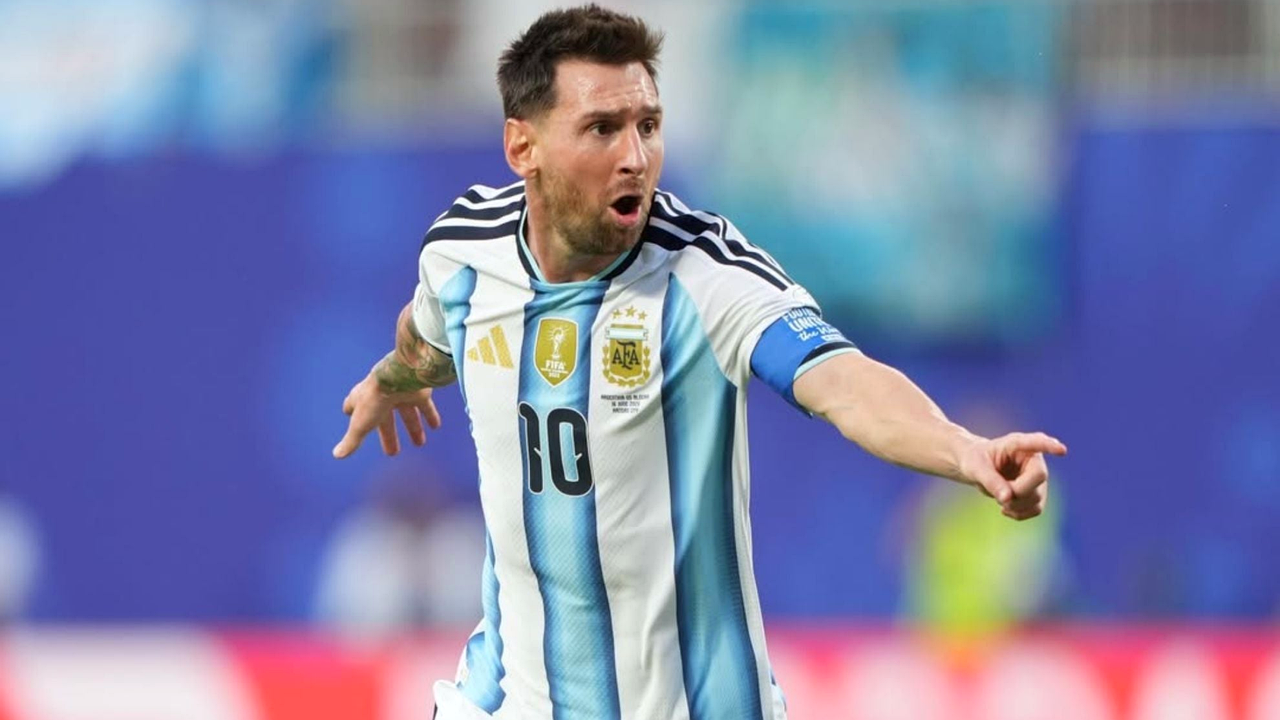 Messi-Ronaldo-drömmen smalnar av till en VM-väg som bara gäller finalen