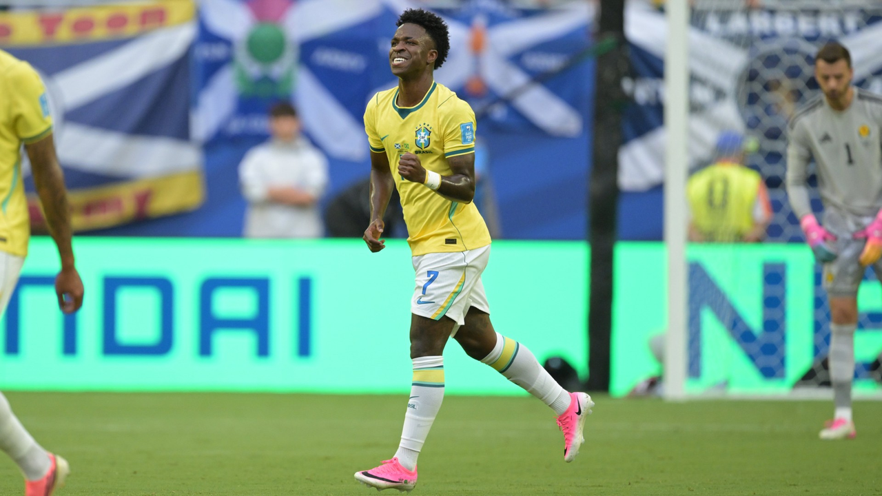 Le Brésil et le Japon transforment Vinicius et Kubo en un test de vitesse en phase à élimination directe