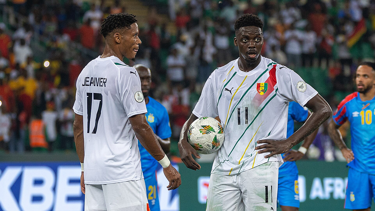 Wissas brace sender DR Congo videre efter Usbekistans tidlige slag