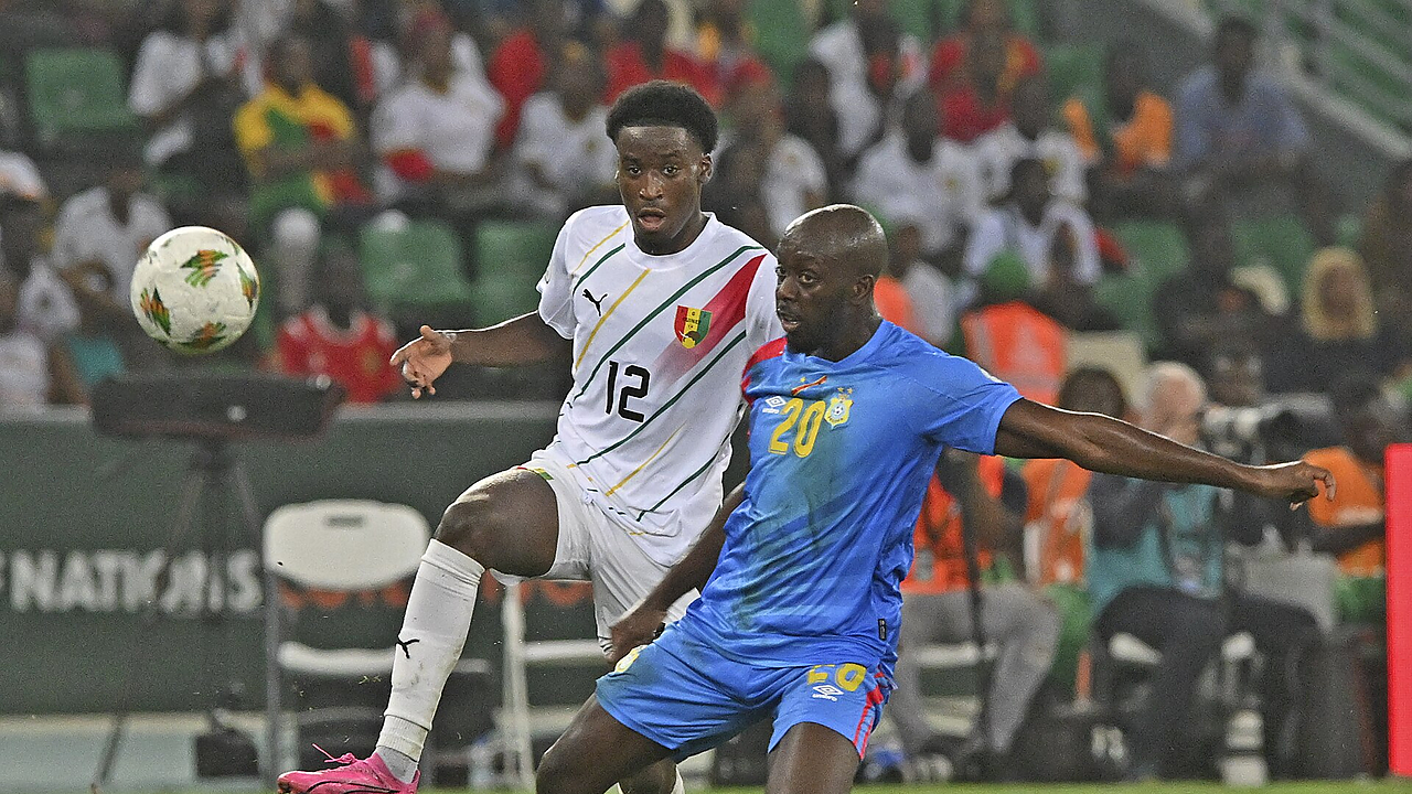 Wissas brace sender DR Congo videre efter Usbekistans tidlige slag
