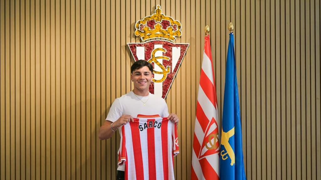 Alejo Sarco skifter til Sporting Gijon, mens Bayer har en tilbagekøbsklausul