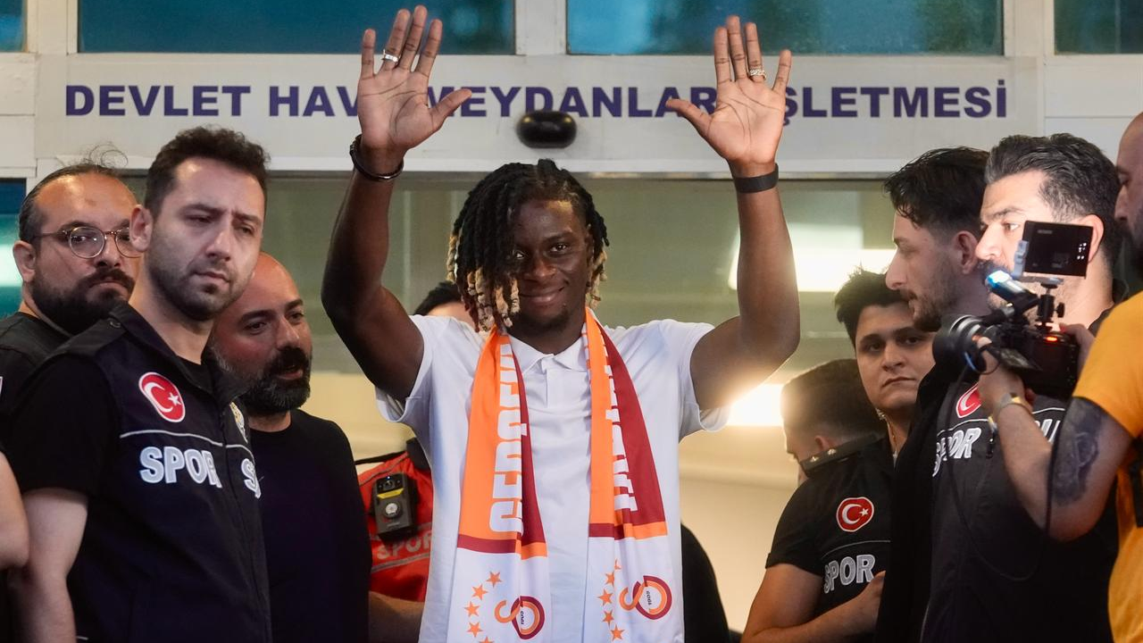 Galatasaray har signert Lesley Ugochukwu på lån med betinget opsjon