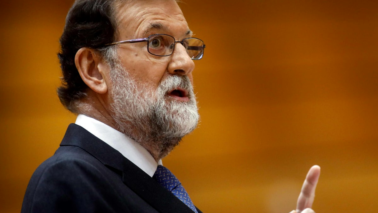 La remarque de Rajoy sur la France apporte du bruit politique dans la plus grande semaine de l'Espagne