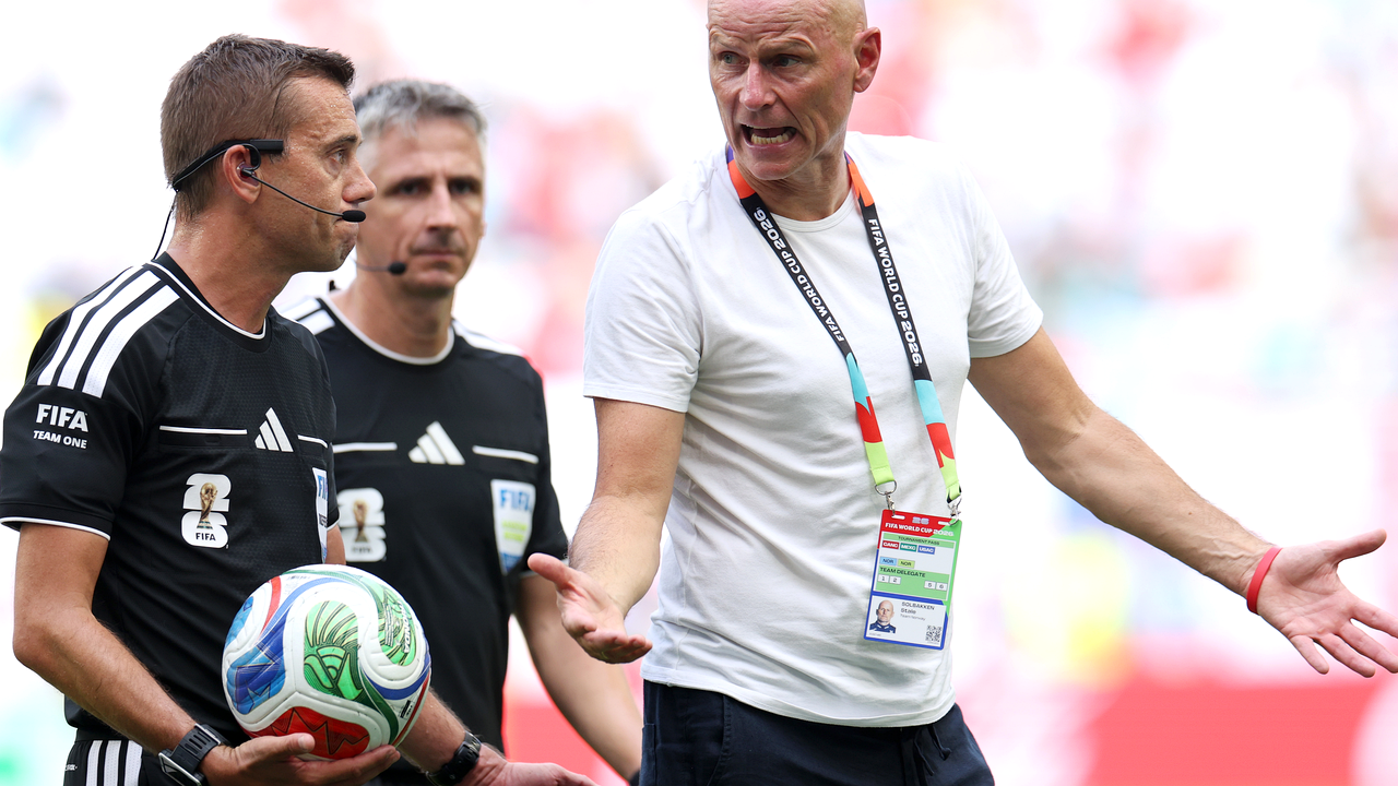 Le débat sur le câble de la caméra montre pourquoi le football a encore besoin de décisions simples