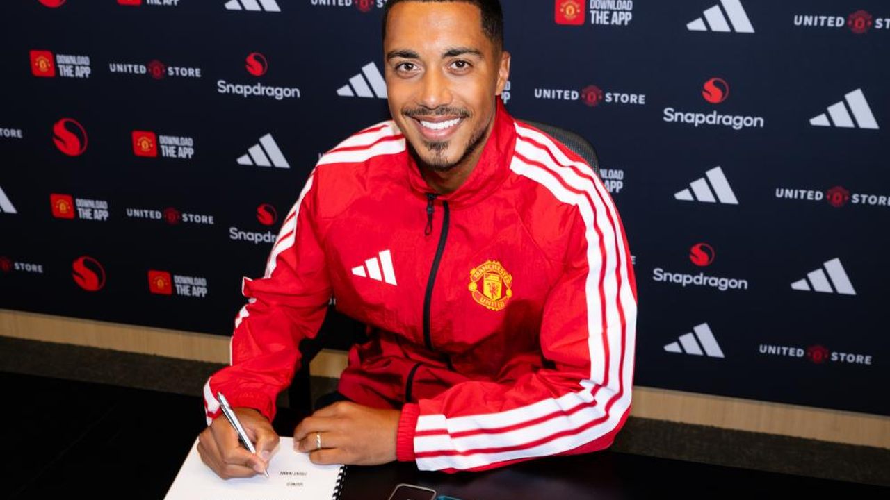 Youri Tielemans vertrekt van Aston Villa naar Manchester United