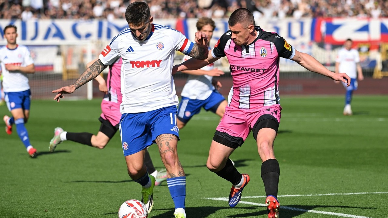 Hajduk Split overleeft een duel met negen goals en verslaat Rakow in verlenging