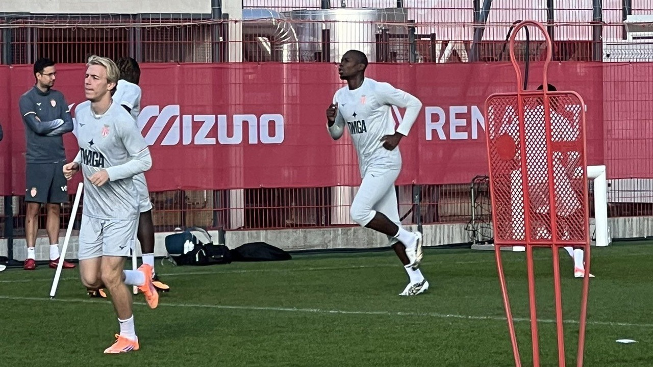Paul Pogba och Monaco avslutar sitt kontrakt ett år i förtid