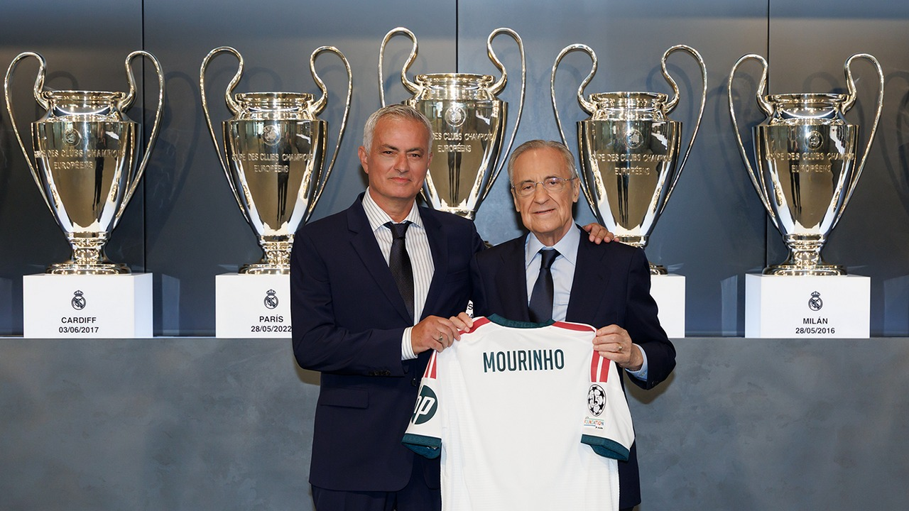 Real Madrid presenteert Jose Mourinho als hoofdcoach