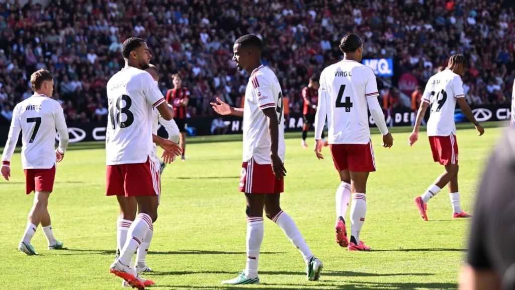 Alexander Isak giver Liverpool en 1-0-sejr ved Andoni Iraola’s tilbagevenden til Bournemouth